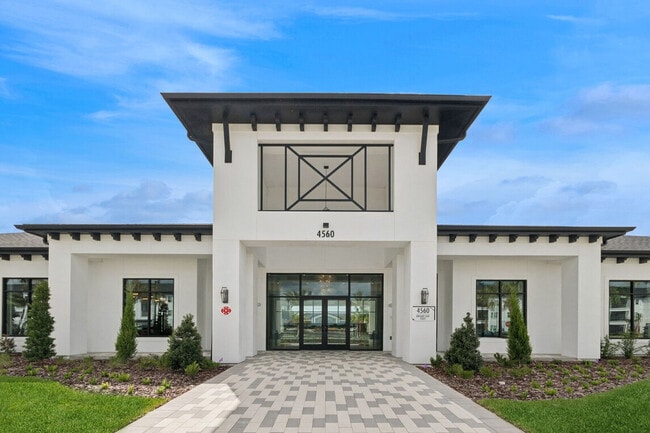 Ascend Sand Mine in Davenport, FL - Foto de edificio - Building Photo