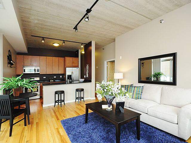 property at 630 N Franklin St