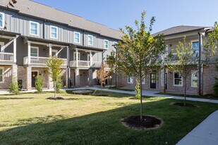 Mitchell Yards in Fayetteville, AR - Building Photo