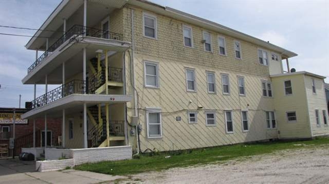 146 E Spencer St in Wildwood, NJ - Building Photo