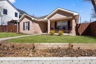 1047 Eldorado Ave in Dallas, TX - Building Photo - Building Photo