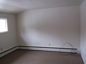3109 Hall St in Endicott, NY - Building Photo - Building Photo