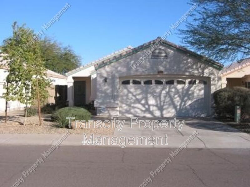 14247 S 47th Pl in Phoenix, AZ - Building Photo