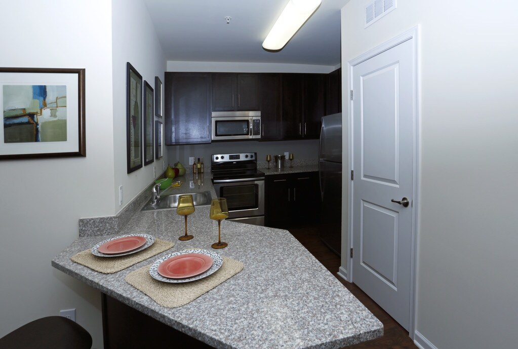 Bridgewater Square Apartments in Bridgewater, NJ