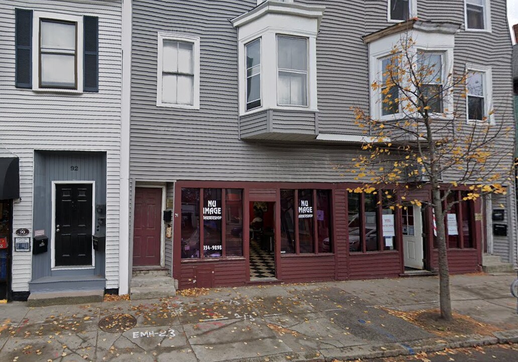 94 River St, Unit 2 in Cambridge, MA - Foto de edificio