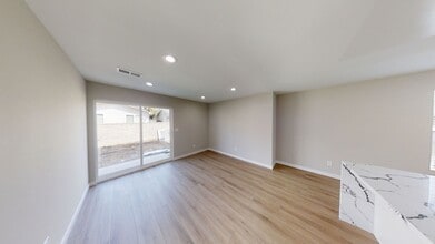 5065 55th Pl in San Diego, CA - Building Photo - Building Photo