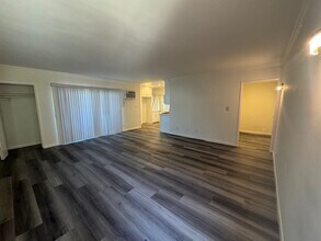 4300 Tujunga Ave in Studio City, CA - Building Photo - Building Photo