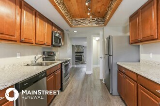 701 Brookside Dr in Clearwater, FL - Foto de edificio - Building Photo