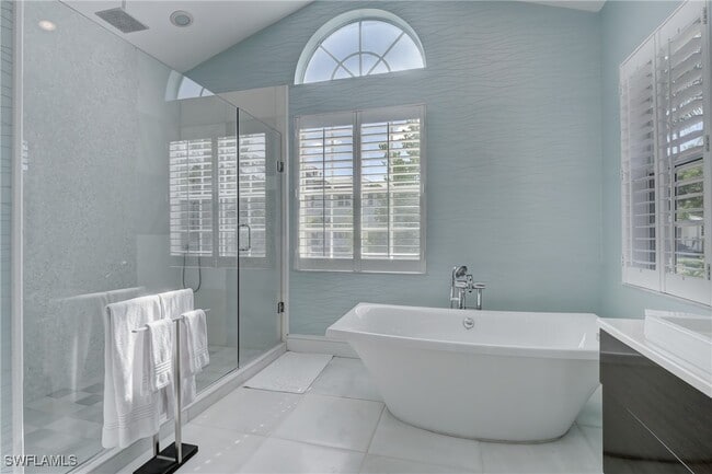 property at 687 9th Ave S
