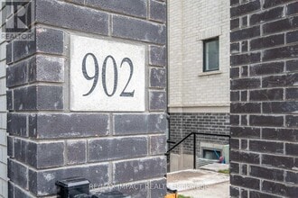 160-160 Densmore Rd in Cobourg, ON - Building Photo - Building Photo