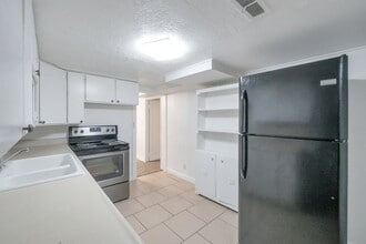 127 S 1000 W in Provo, UT - Building Photo - Building Photo