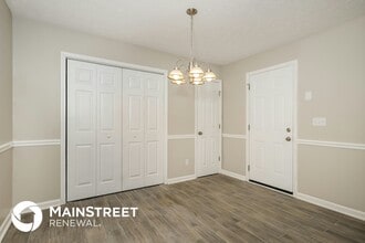 5485 Denny Dr in Atlanta, GA - Building Photo - Building Photo