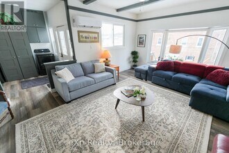 72 Sykes St N in Meaford, ON - Building Photo - Building Photo