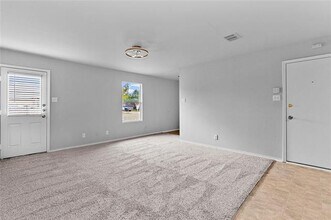 500 Canvas Ct in Crowley, TX - Building Photo - Building Photo