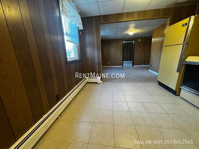 282 Main St in Waterville, ME - Building Photo - Building Photo