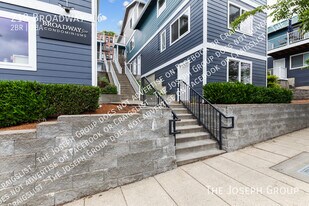 218 Broadway in Tacoma, WA - Building Photo