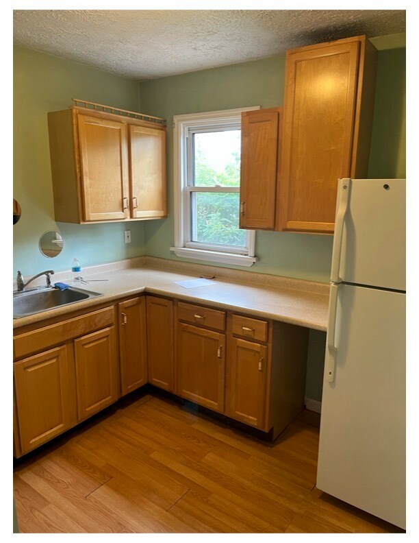 33 W College St Rentals in Canonsburg, PA