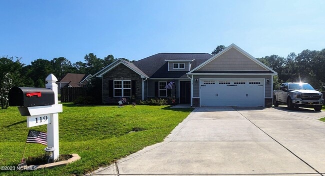 119 Peytons Ridge Dr in Hubert, NC - Building Photo - Building Photo