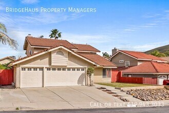 9082 Westvale Rd in San Diego, CA - Building Photo - Building Photo