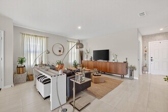 3518 Carriage Pointe Cir in Fort Pierce, FL - Building Photo - Building Photo