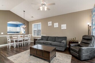 6203 Catalina Dr in North Myrtle Beach, SC - Foto de edificio - Building Photo