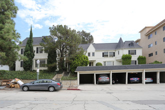 504 Glenrock Ave in Los Angeles, CA - Building Photo - Primary Photo