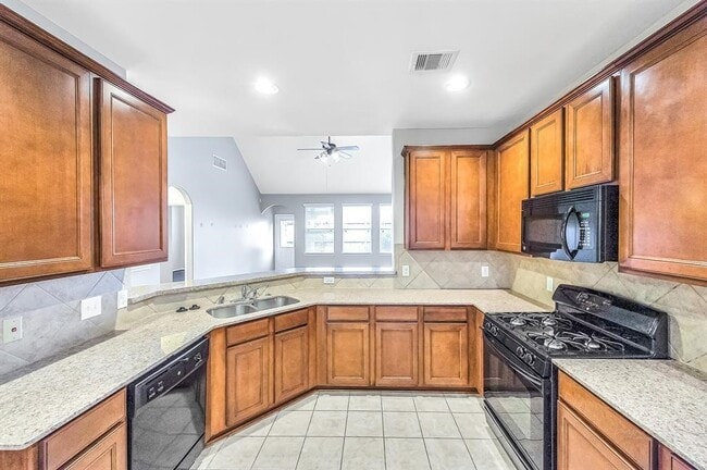 property at 6430 Wilshire Fern