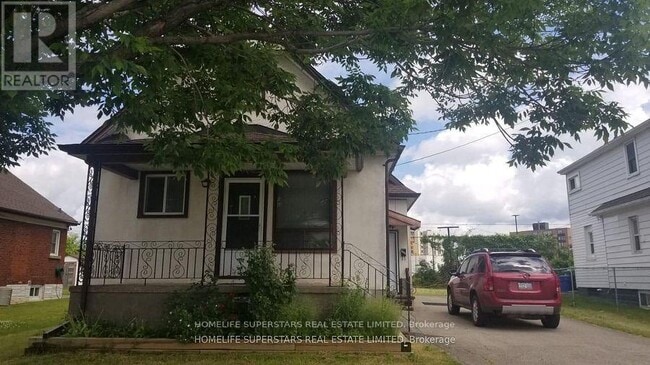 property at 5740 Desson Ave