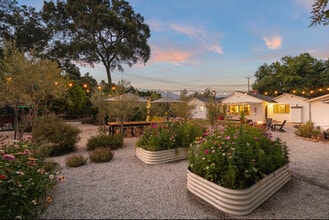 995 S La Luna Ave in Ojai, CA - Building Photo - Building Photo