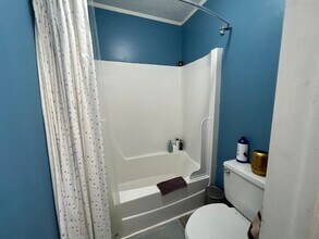 116 Westwood Dr in Tallahassee, FL - Building Photo - Building Photo