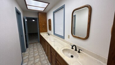 1408 Seneca Pl in Modesto, CA - Building Photo - Building Photo