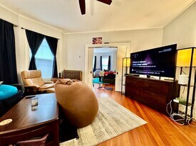 65 Gardner St in Boston, MA - Building Photo