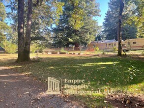 87974 8th St in Veneta, OR - Building Photo - Building Photo