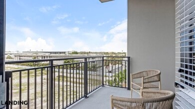 4341 34th St S, Unit 477 in St. Petersburg, FL - Foto de edificio - Building Photo
