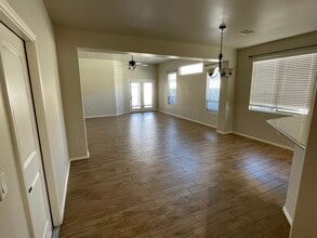 3933 Agua Duro Dr in Las Cruces, NM - Building Photo - Building Photo