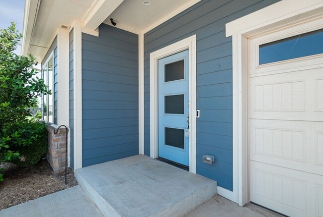 11408 NW 104th St in Yukon, OK - Building Photo - Building Photo