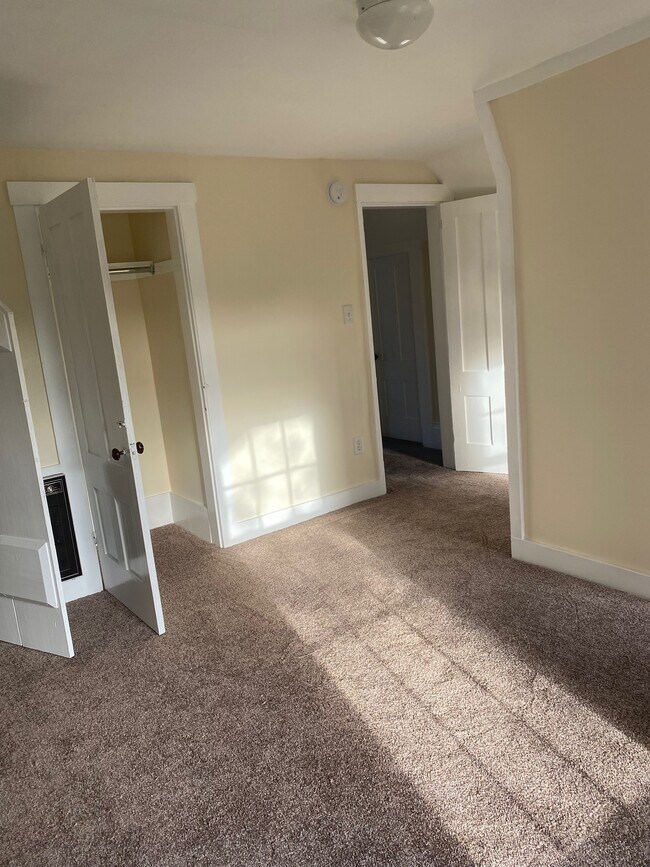 175 Prospect St, Unit 101 in Biddeford, ME - Building Photo - Building Photo