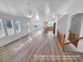 2274 N 10 W in Layton, UT - Building Photo - Building Photo