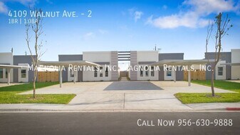 4109 Walnut Ave, Unit 2 in McAllen, TX - Building Photo