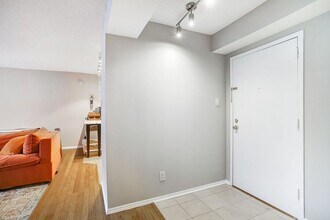 1245 13th St NW in Washington, DC - Foto de edificio - Building Photo