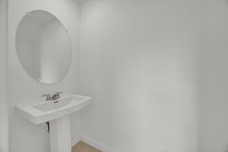 3045 Skyline Lp in Kissimmee, FL - Building Photo - Building Photo