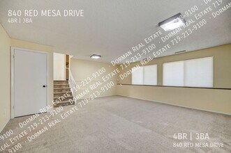 840 Red Mesa Dr in Colorado Springs, CO - Building Photo - Building Photo