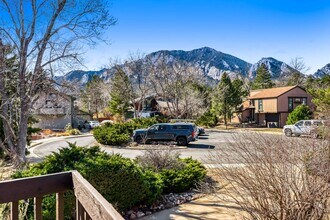 3320 Longwood Ave in Boulder, CO - Building Photo - Building Photo