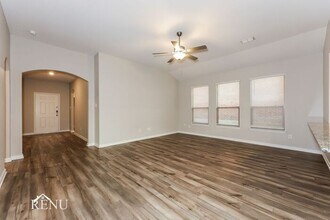 2025 Hialeah Dr in Seagoville, TX - Building Photo - Building Photo