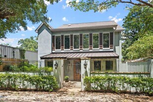 491 Pine Ave in Fairhope, AL - Building Photo