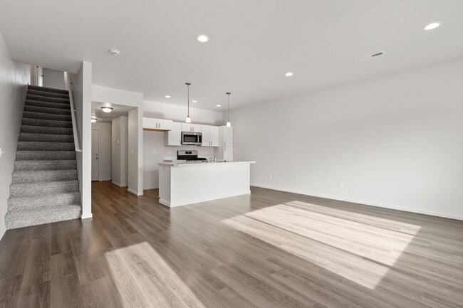 property at 4800-4802 E Fairview Ave