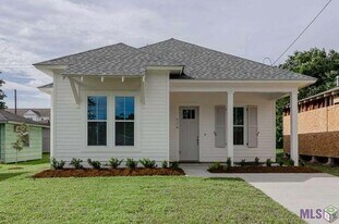 634 W Grant St in Baton Rouge, LA - Building Photo