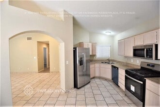 502 Landmark Ln in Henderson, NV - Building Photo - Building Photo