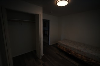 62 A Mylane Rd in Ennis, MT - Foto de edificio - Building Photo