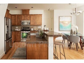 1916 SW Idaho St in Portland, OR - Building Photo - Building Photo